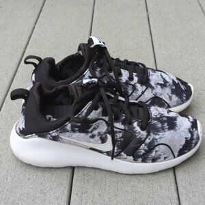 Nike Kaishi 2.0 Print Sneakers 833667-001 | Nike Women's Kaishi 2.0 Sneakers